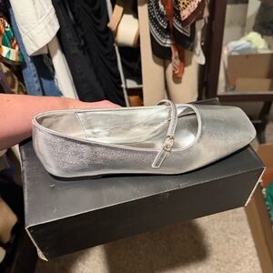 Silver metallic ballet flats
